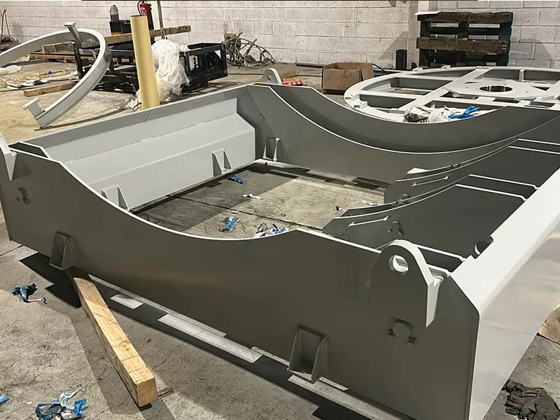 Soldado y pintado de piezas